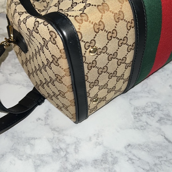Pristine -VINTAGE GUCCI
WEB BOSTON HB - Picture 9 of 16